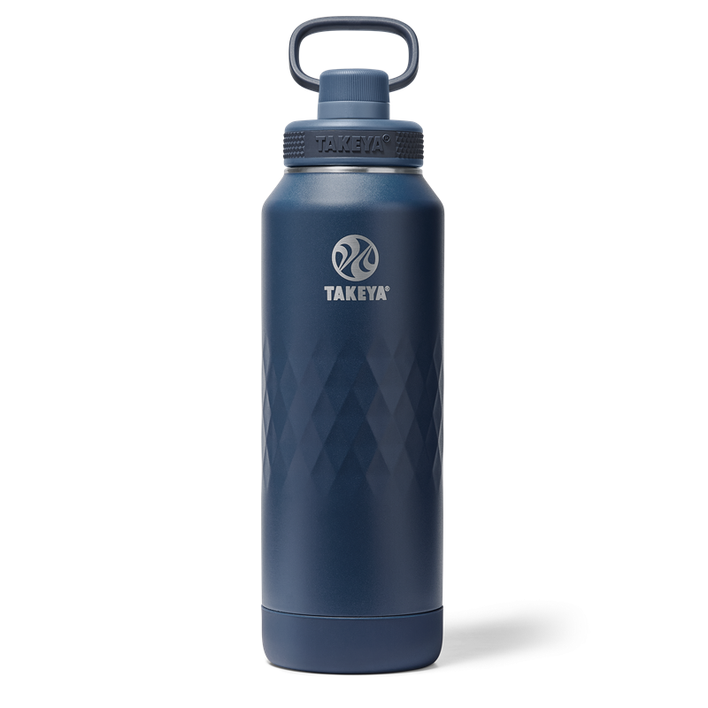 takeya-sport-water-bottle-d4 TKS_SP25_SptBtl_Indigo_40oz_51348_v1_SHD.png
